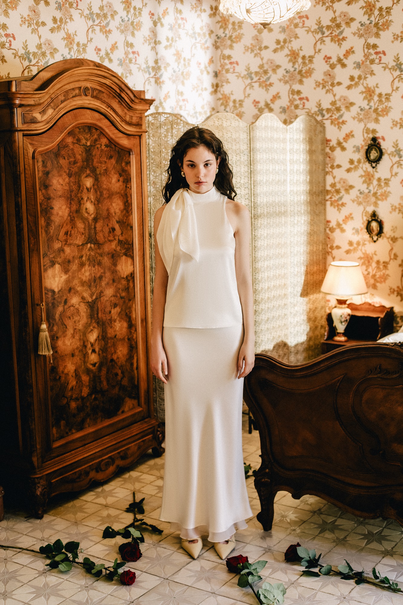 Юбка из белого шёлка с шифоновой вставкой