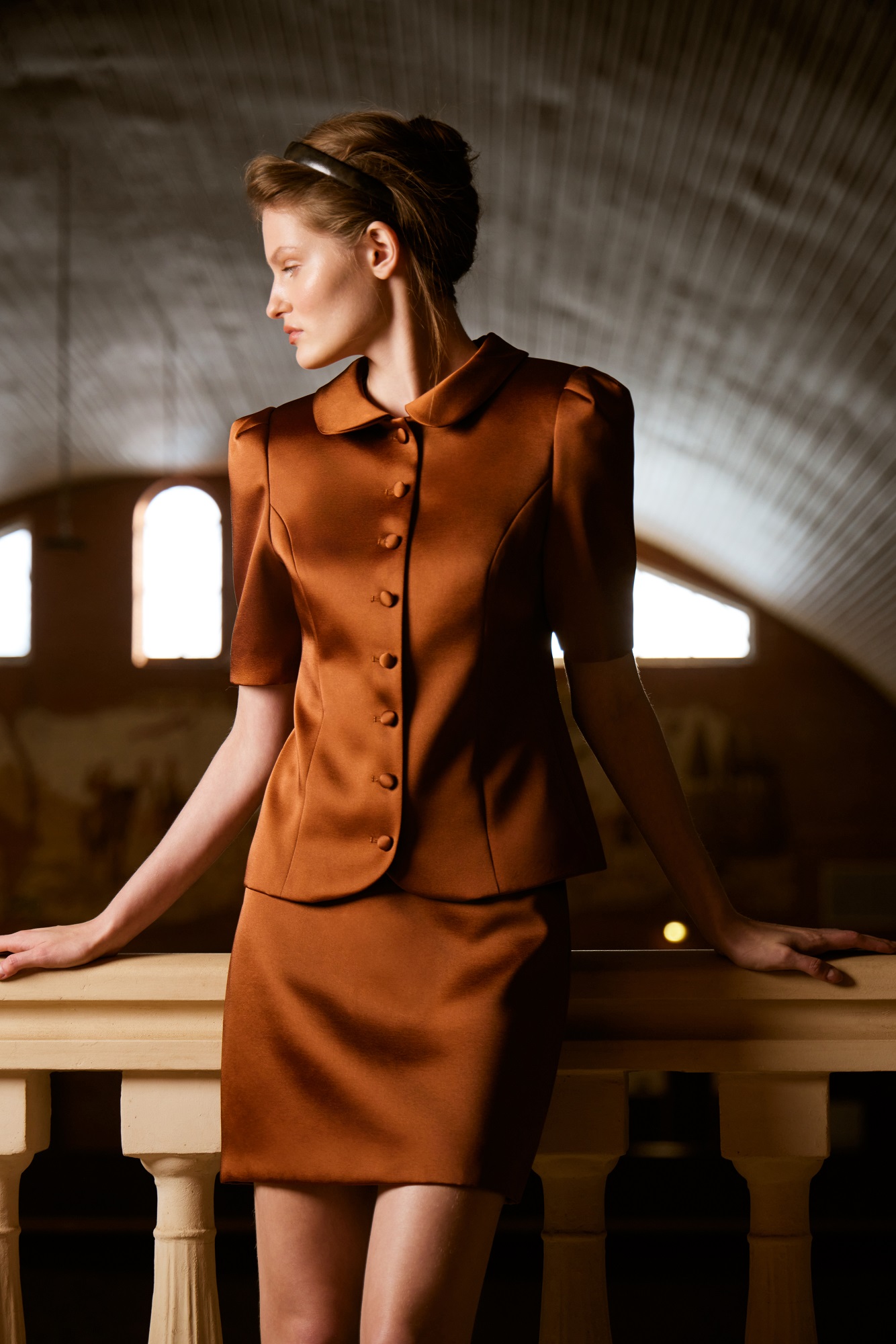 Юбка атласная карамель