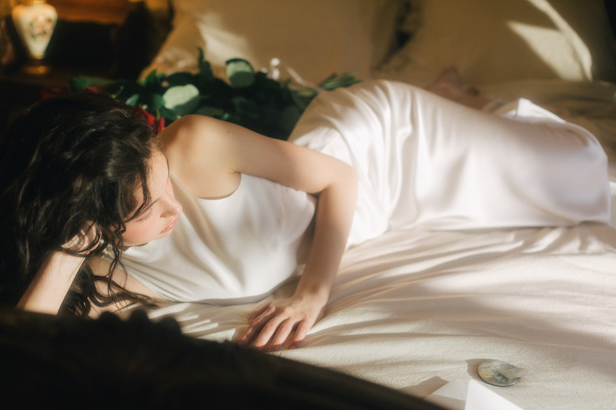 Юбка из белого шёлка с шифоновой вставкой